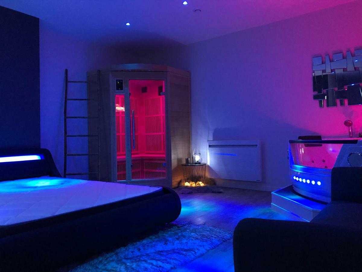Sweet Love Romantique By Locationslepuyenvelay Le Puy-en-Velay Buitenkant foto
